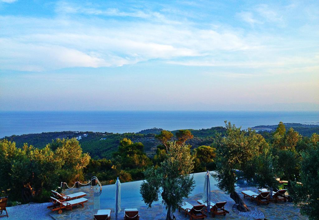 The Infinity 180 Luxury Suites Milia Extérieur photo