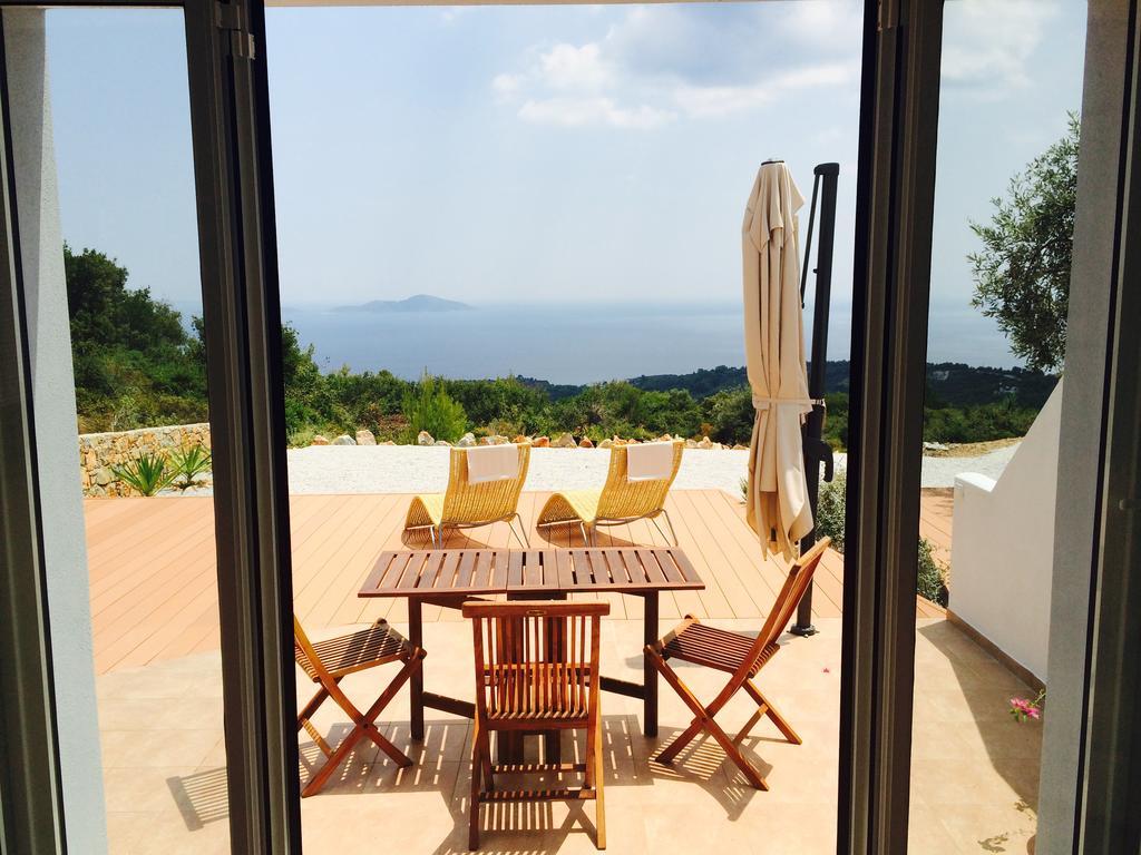 The Infinity 180 Luxury Suites Milia Extérieur photo