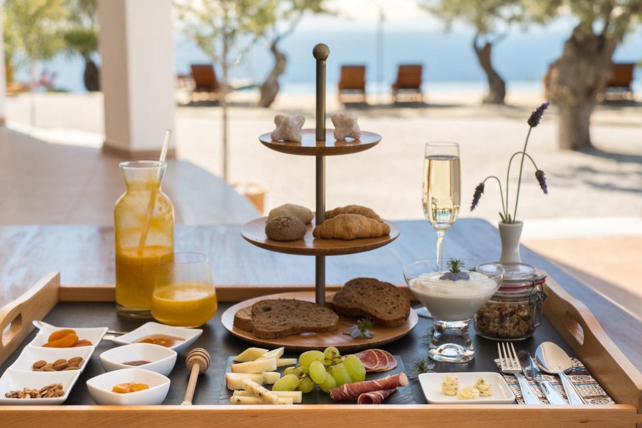 The Infinity 180 Luxury Suites Milia Extérieur photo